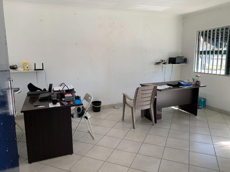 To Let commercial Property for Rent in Parow East Western Cape